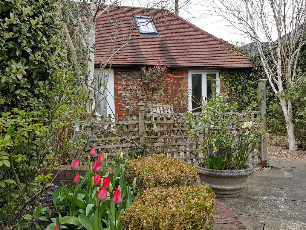 Lockgate Dairy Bed & Breakfast Chichester Exterior foto